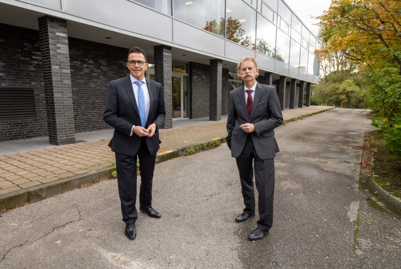 Bürgermeister Prof. Dr. Christoph Landscheidt (links) und Kämmerer Martin Notthoff