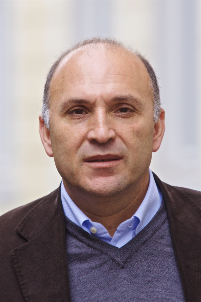 Portrait des türkischstämmigen Autoren Hidir Celik